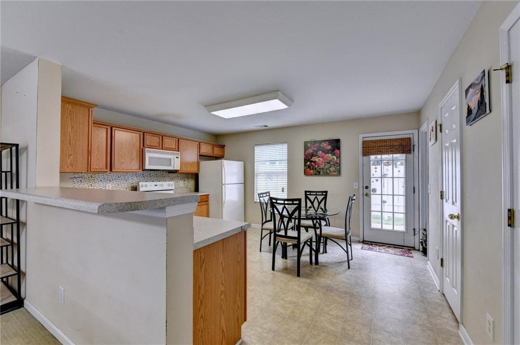 2 bedroom, 3 bathroom, 1,200 sq ft condominium for sale at 990 Harbins Road 2D, Norcross, GA 30093 — photo 10