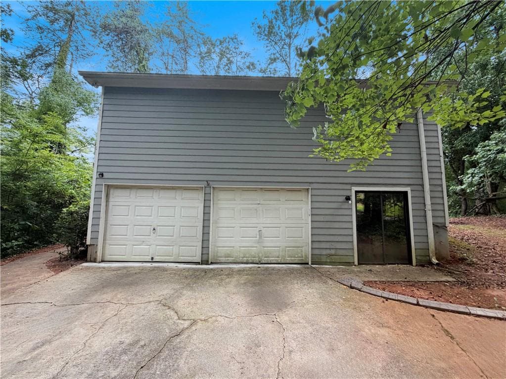 3 bedroom, 2 bathroom, 1,701 sq ft single family residence under contract at 2256 Turtle Club Drive, Marietta, GA 30066 — photo 7
