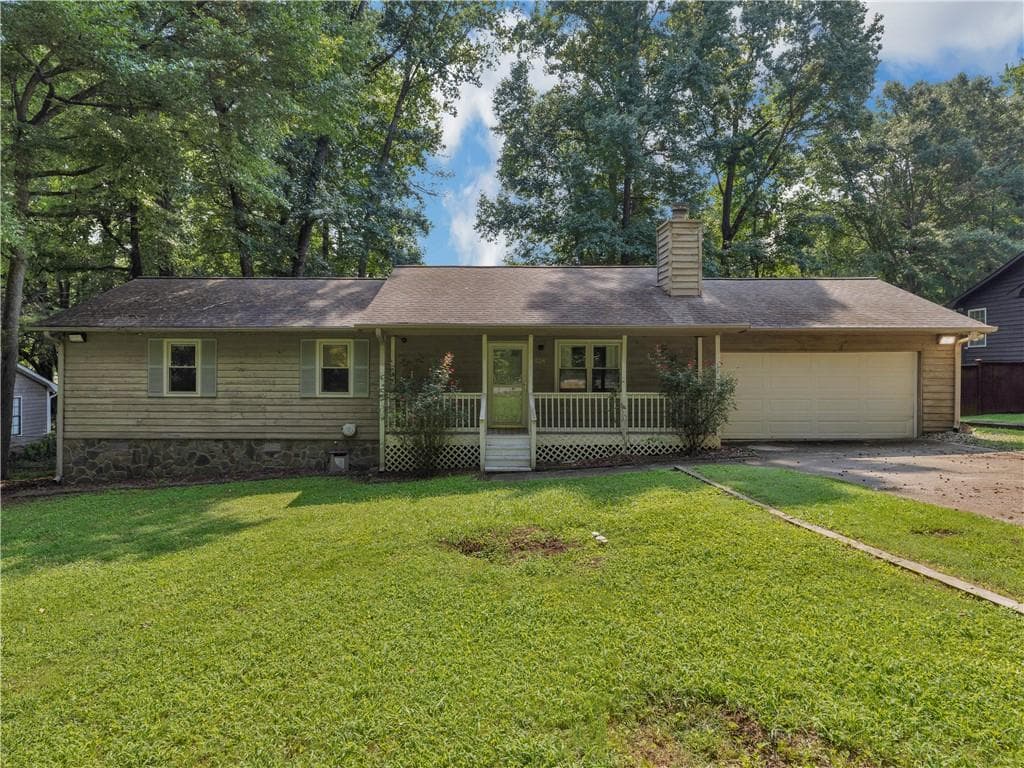 3 bedroom, 2 bathroom, 1,250 sq ft single family residence sold at 528 Knollwood Drive, Stockbridge, GA 30281