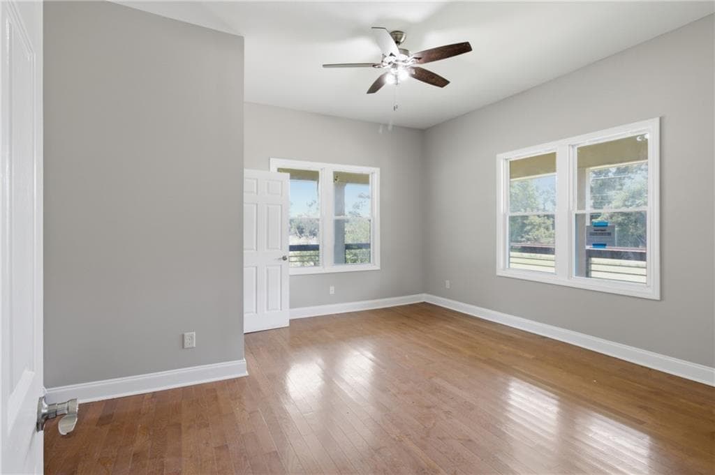 7 bedroom, 7 bathroom, 2,194 sq ft single family residence under contract at 2997 Stone Mountain Street, Lithonia, GA 30058 — photo 4