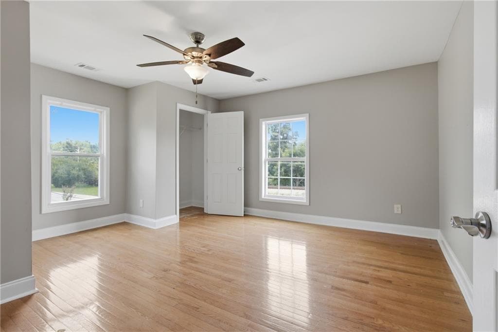 7 bedroom, 7 bathroom, 2,194 sq ft single family residence under contract at 2997 Stone Mountain Street, Lithonia, GA 30058 — photo 9
