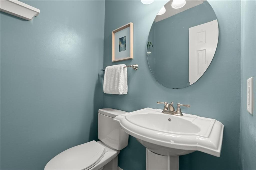 3 bedroom, 3 bathroom, 1,958 sq ft townhouse for sale at 1105 Clairemont Avenue A, Decatur, GA 30030 — photo 7
