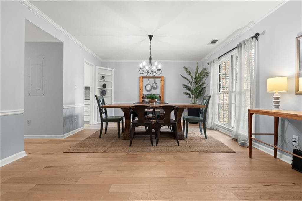 3 bedroom, 3 bathroom, 1,958 sq ft townhouse for sale at 1105 Clairemont Avenue A, Decatur, GA 30030 — photo 4
