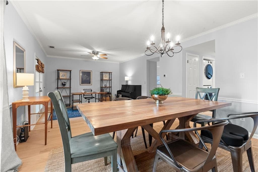 3 bedroom, 3 bathroom, 1,958 sq ft townhouse for sale at 1105 Clairemont Avenue A, Decatur, GA 30030 — photo 9