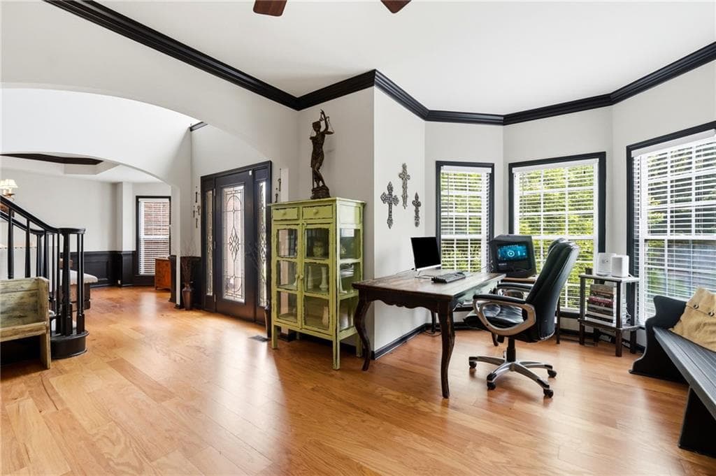 6 bedroom, 5 bathroom, 5,494 sq ft single family residence for sale at 200 White Cloud Run, Canton, GA 30114 — photo 6