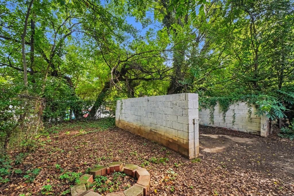 4 bedroom, 2 bathroom, 1,703 sq ft single family residence for sale at 430 Gartrell Street, Atlanta, GA 30312 — photo 5