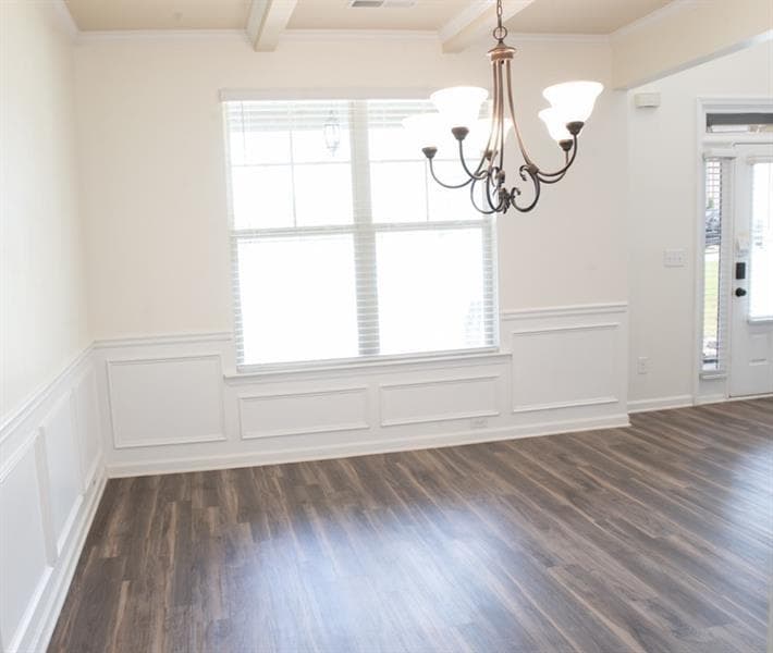 6 bedroom, 6 bathroom, 4,200 sq ft single family residence for sale at 289 Greighmoor Court, Loganville, GA 30052 — photo 7
