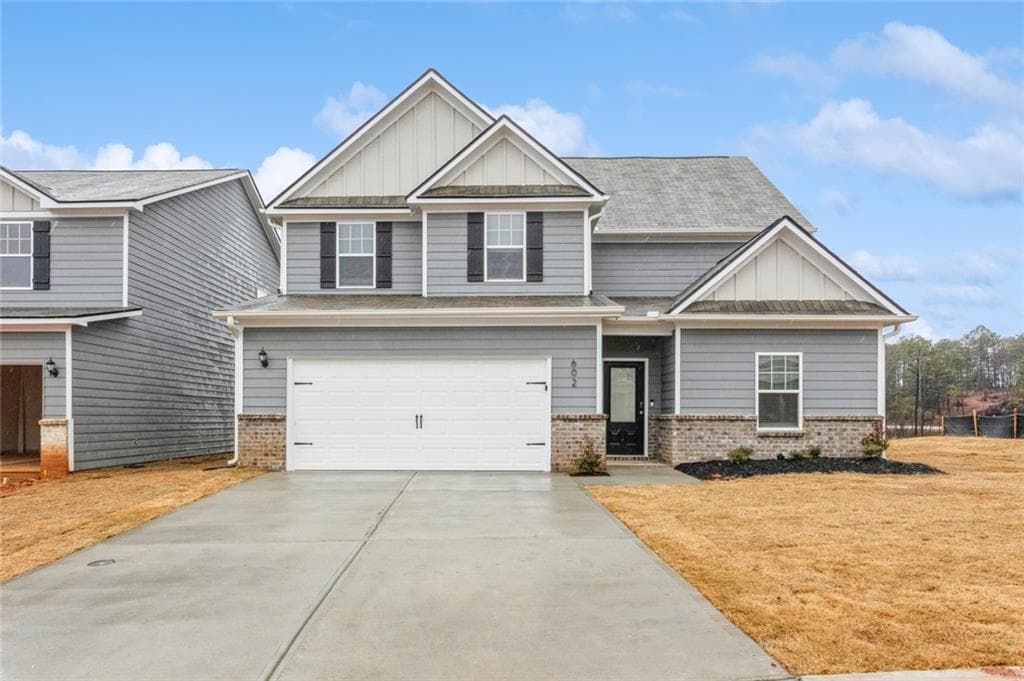 4 bedroom, 3 bathroom, 2,231 sq ft single family residence for rent at 628 Mackenzie Cove, Villa Rica, GA 30180 for $2,245 a month — photo 2