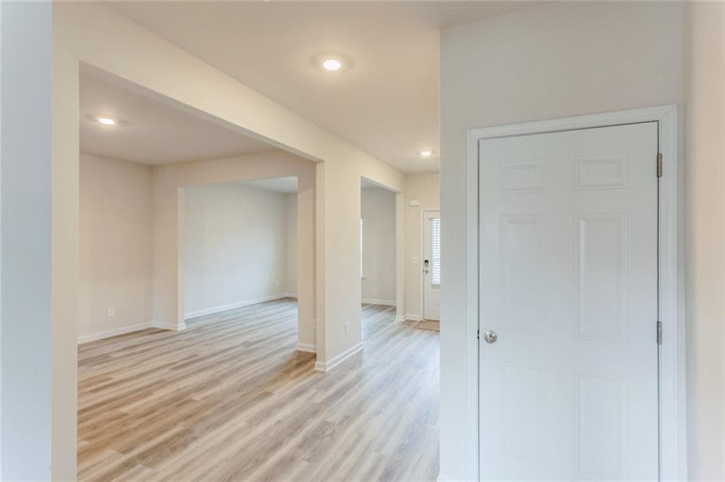 4 bedroom, 3 bathroom, 2,231 sq ft single family residence for rent at 628 Mackenzie Cove, Villa Rica, GA 30180 for $2,245 a month — photo 4