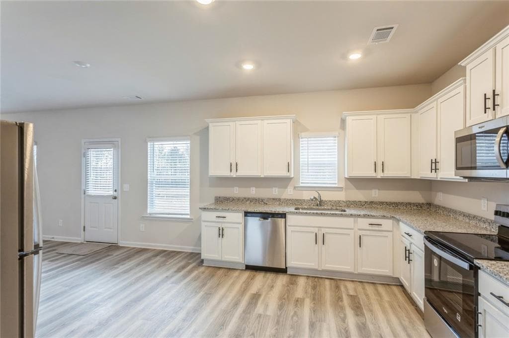 4 bedroom, 3 bathroom, 2,231 sq ft single family residence for rent at 628 Mackenzie Cove, Villa Rica, GA 30180 for $2,245 a month — photo 6