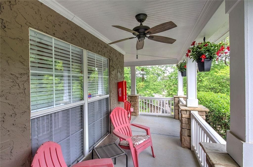 3 bedroom, 3 bathroom, 1,311 sq ft townhouse for sale at 3200 Seven Pines Court 108, Atlanta, GA 30339 — photo 6