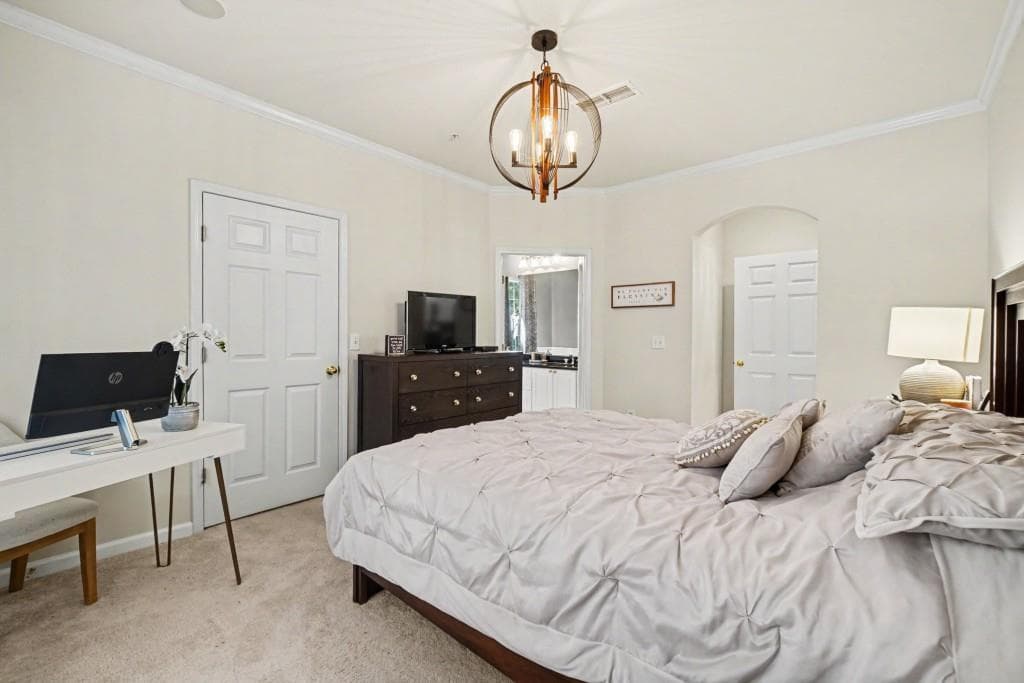 2 bedroom, 2 bathroom, 1,474 sq ft condominium for sale at 2400 Cumberland Parkway 213, Atlanta, GA 30339 — photo 5