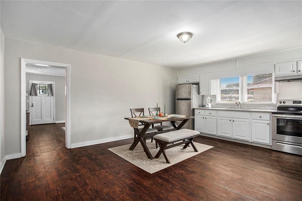 2 bedroom, 1 bathroom, 1,164 sq ft single family residence for sale at 1298 Irwin Bridge Road, Conyers, GA 30012 — photo 8