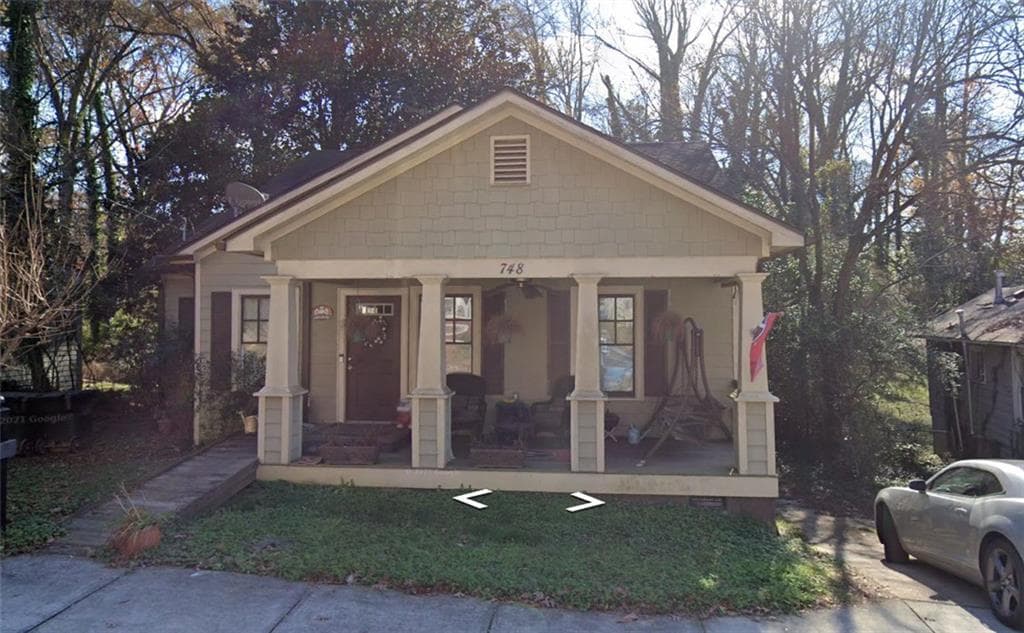 3 bedroom, 2 bathroom, 1,644 sq ft single family residence for sale at 748 North Avenue, Atlanta, GA 30354