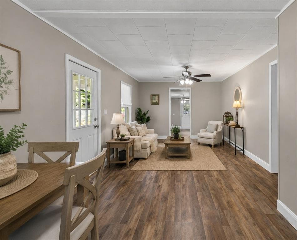 3 bedroom, 1 bathroom, 1,280 sq ft single family residence under contract at 167 South Street, Cornelia, GA 30531