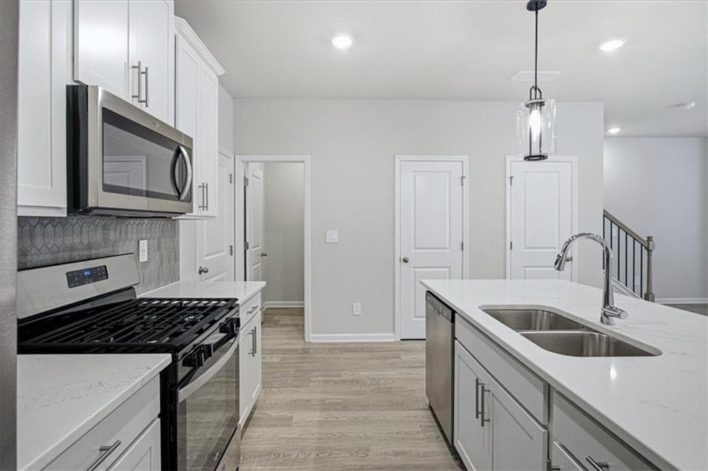 3 bedroom, 3 bathroom, 1,695 sq ft townhouse for rent at 2238 Ashton Drive, Conyers, GA 30013 for $2,150 a month — photo 2