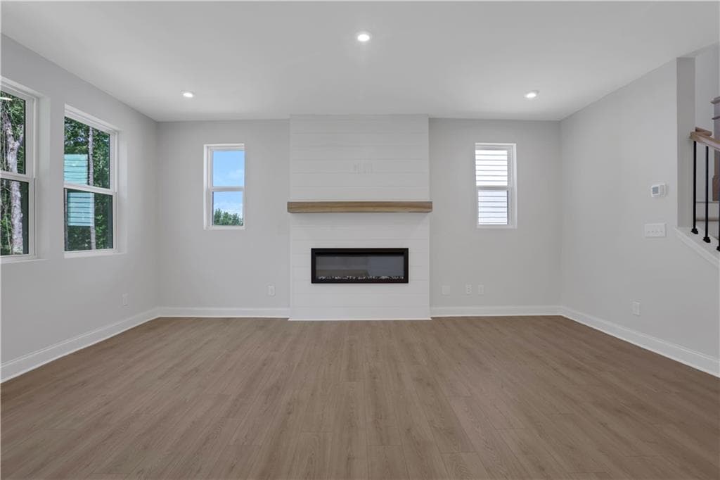 4 bedroom, 3 bathroom, 2,488 sq ft single family residence for sale at 155 Henley Street, Canton, GA 30114 — photo 9