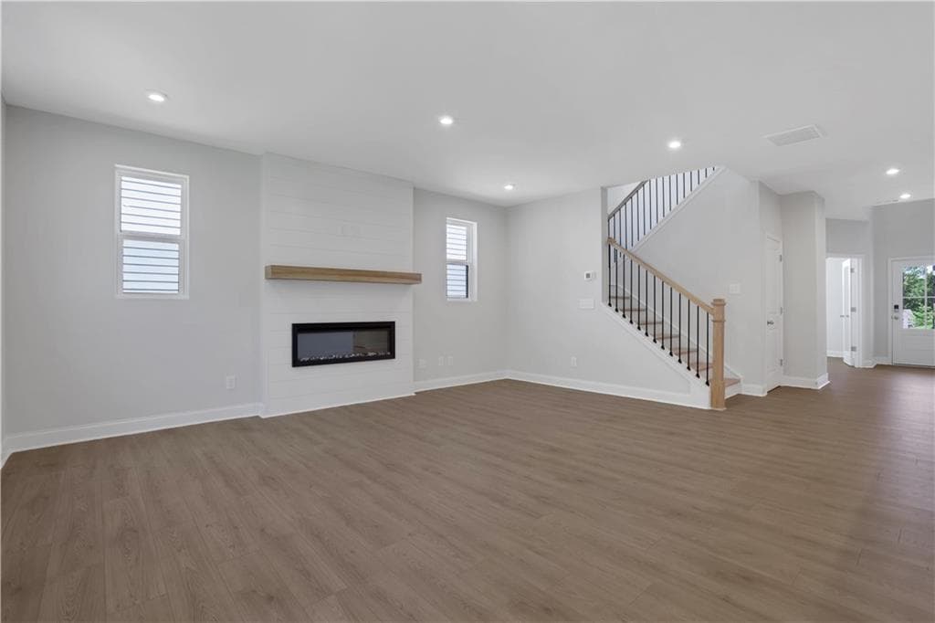 4 bedroom, 3 bathroom, 2,488 sq ft single family residence for sale at 155 Henley Street, Canton, GA 30114 — photo 10