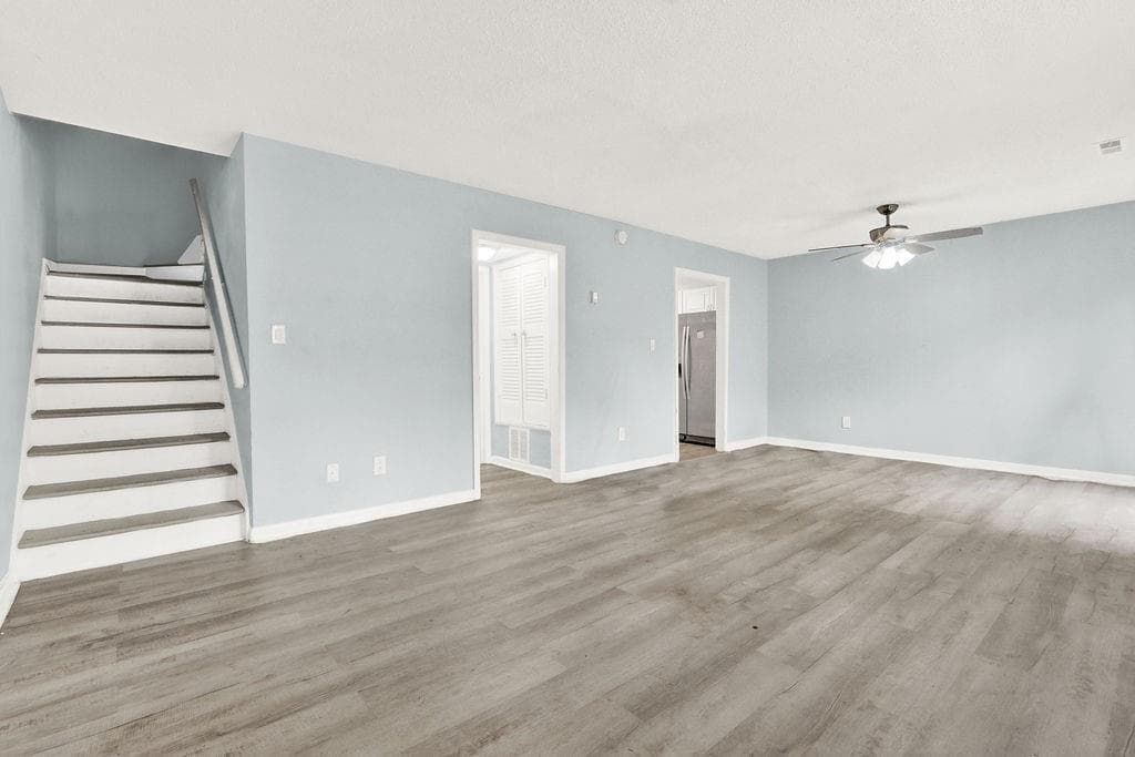 2 bedroom, 2 bathroom, 1,200 sq ft condominium under contract at 1151 Rankin Street 2A, Stone Mountain, GA 30083 — photo 3