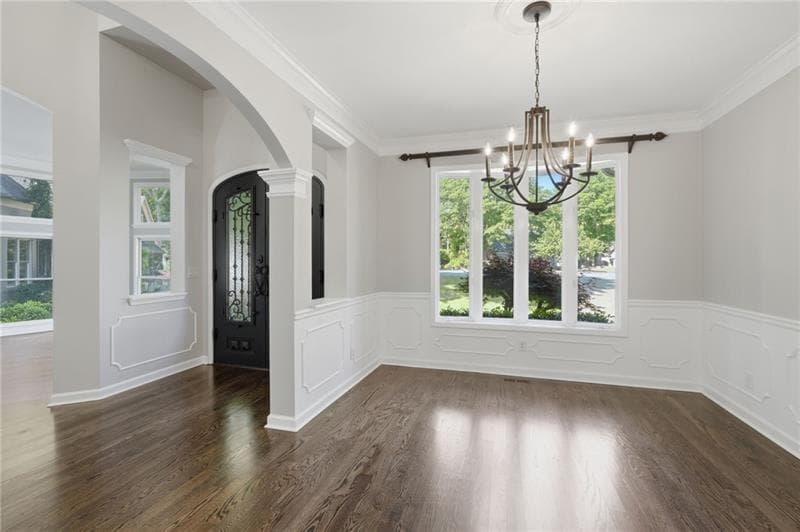 6 bedroom, 5 bathroom, 5,354 sq ft single family residence under contract at 6185 Masters Club Drive, Suwanee, GA 30024 — photo 9