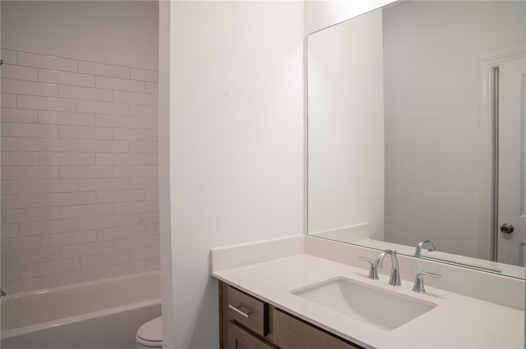 4 bedroom, 4 bathroom, 2,164 sq ft townhouse for rent at 1516 Westend Way 326, Cumming, GA 30041 for $3,000 a month — photo 9
