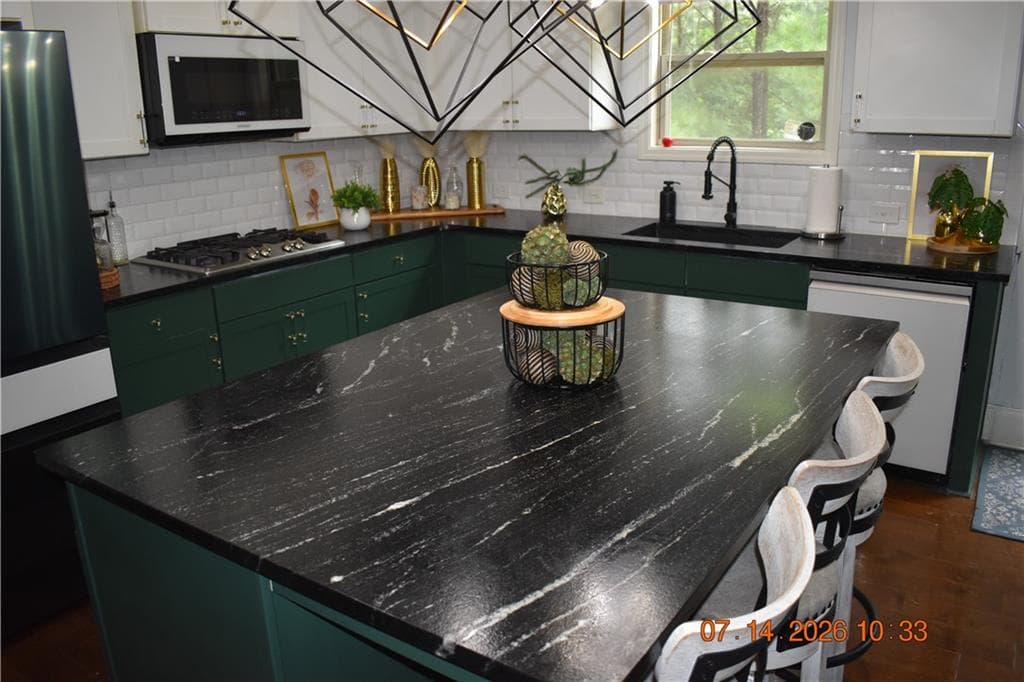 5 bedroom, 4 bathroom, 3,777 sq ft single family residence for sale at 3213 Blackley Old Road, Douglasville, GA 30135 — photo 8