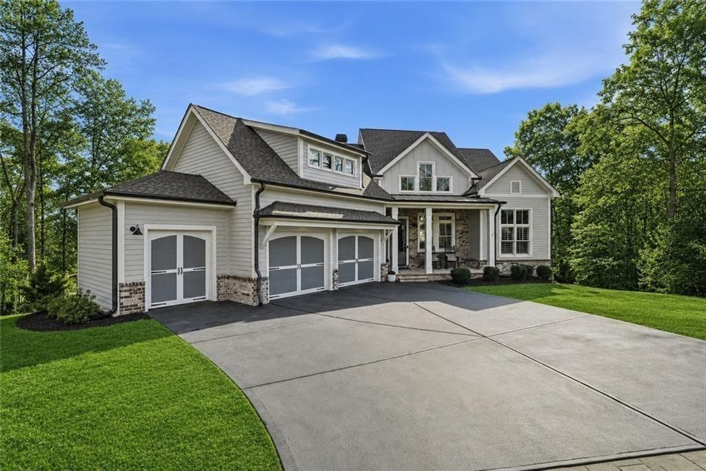 5 bedroom, 4 bathroom, 3,808 sq ft single family residence for sale at 55 Night Fire Court, Dawsonville, GA 30534 — photo 1 of 53