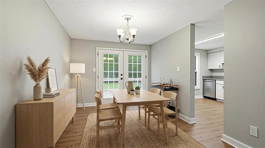 4 bedroom, 2 bathroom, 1,560 sq ft single family residence for sale at 3569 Oak Knoll Drive, Marietta, GA 30068 — photo 5