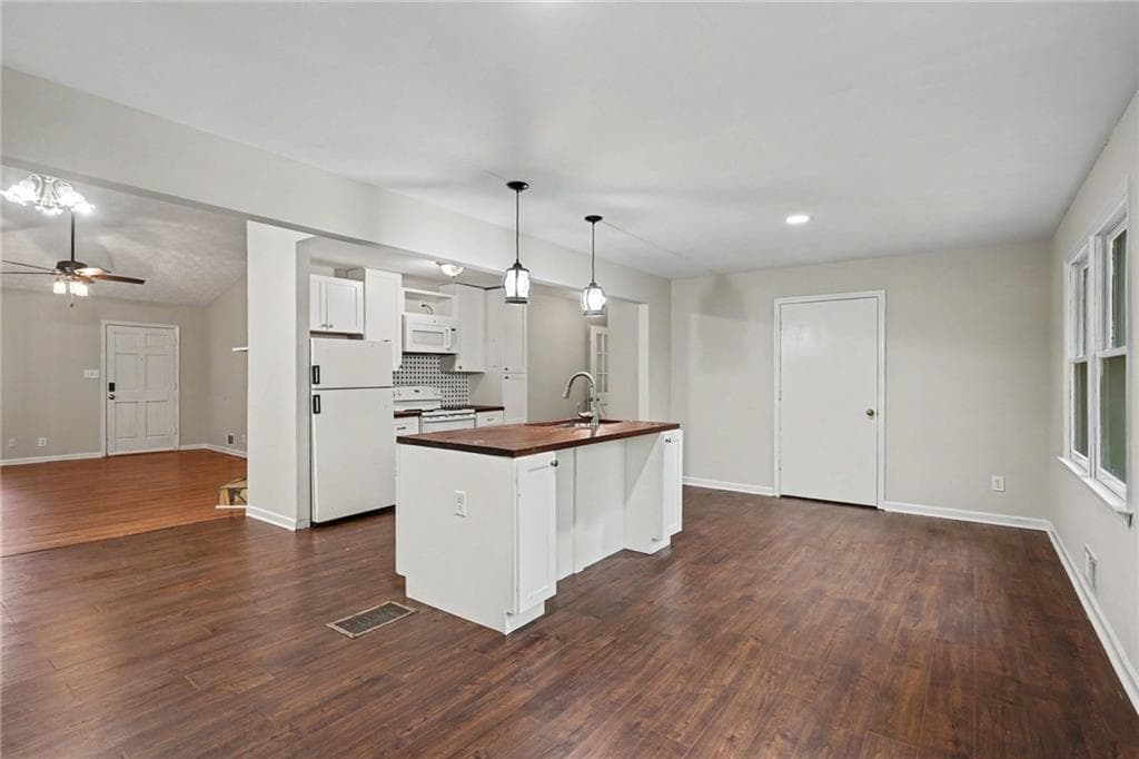 4 bedroom, 2 bathroom, 1,829 sq ft single family residence for sale at 104 Chip Place, Stockbridge, GA 30281 — photo 7