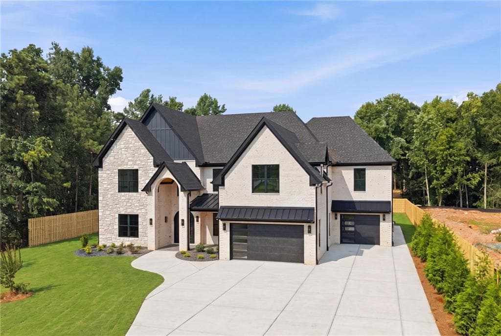5 bedroom, 7 bathroom, 7,181 sq ft single family residence under contract at 3275 Smithtown Road, Suwanee, GA 30024 — photo 7