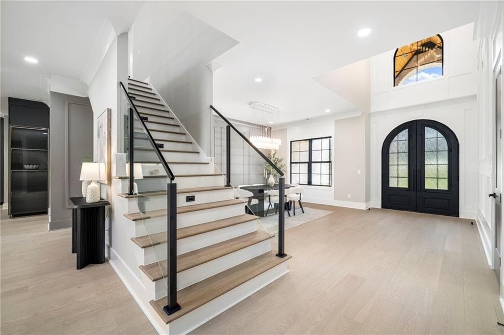 5 bedroom, 7 bathroom, 7,181 sq ft single family residence under contract at 3275 Smithtown Road, Suwanee, GA 30024 — photo 10