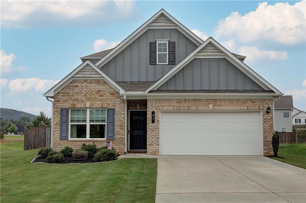3 bedroom, 3 bathroom, 2,232 sq ft single family residence for sale at 47 Westover Road, Cartersville, GA 30120