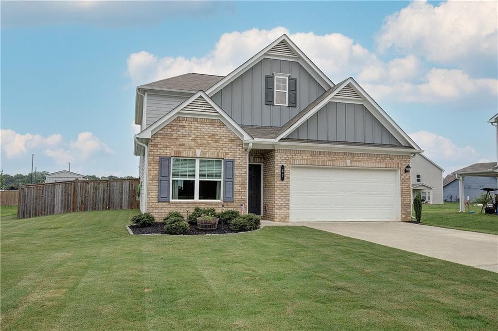 3 bedroom, 3 bathroom, 2,232 sq ft single family residence for sale at 47 Westover Road, Cartersville, GA 30120 — photo 3