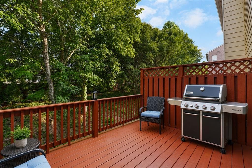3 bedroom, 4 bathroom, 2,302 sq ft townhouse for sale at 5243 Wellsley Bend, Alpharetta, GA 30005 — photo 5