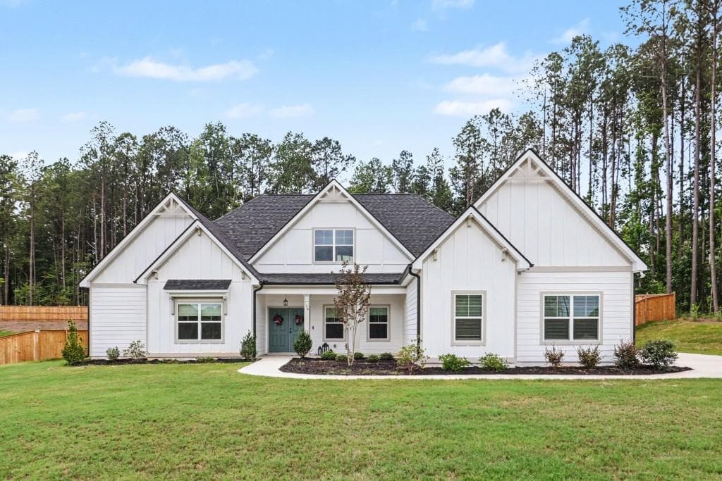 5 bedroom, 5 bathroom, 3,663 sq ft single family residence for sale at 156 Belle Hall Drive, Newnan, GA 30263