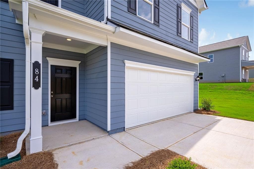 5 bedroom, 3 bathroom, 2,372 sq ft single family residence under contract at 84 Willow Circle, Rock Spring, GA 30739 — photo 3