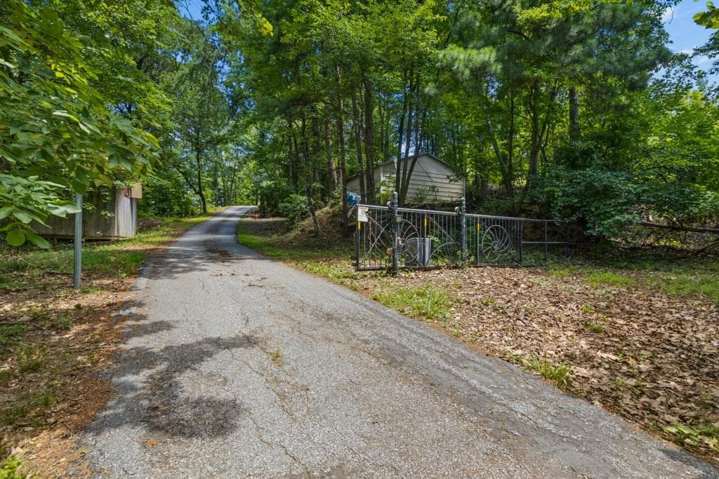 unimproved land for sale at 2709 Jamerson Road, Marietta, GA 30066 — photo 9