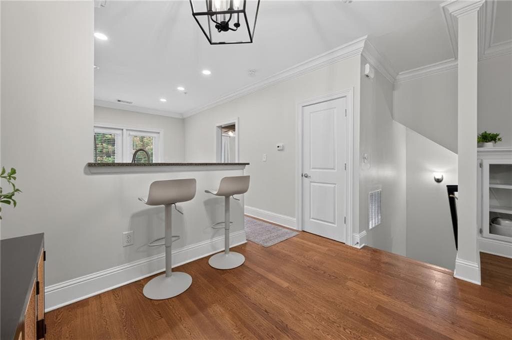 2 bedroom, 2 bathroom, 1,160 sq ft condominium for sale at 240 Le Gran Bend 65, Sandy Springs, GA 30328 — photo 10