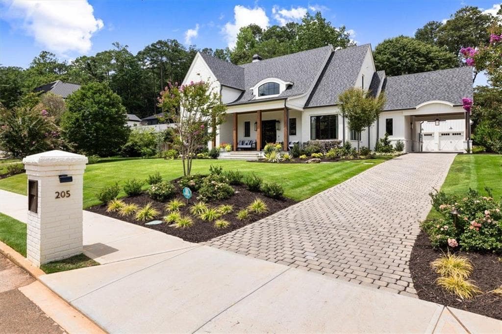 5 bedroom, 5 bathroom, 4,782 sq ft single family residence under contract at 205 Thomas Circle, Roswell, GA 30075