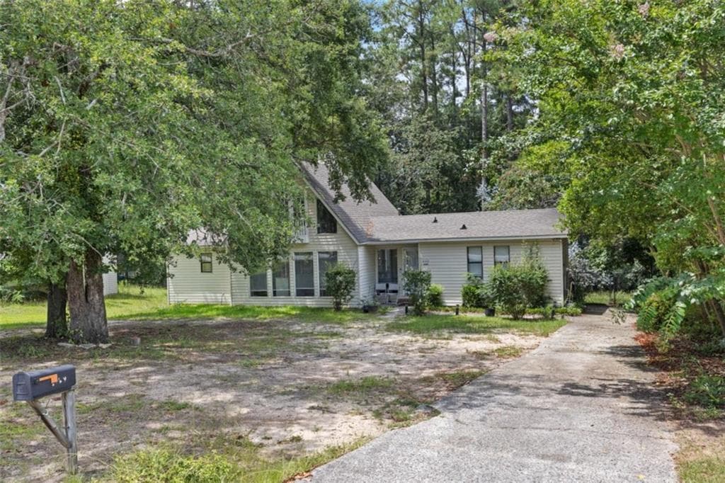 3 bedroom, 2 bathroom, 1,548 sq ft single family residence for sale at 2169 Pepperidge Drive, Augusta, GA 30906