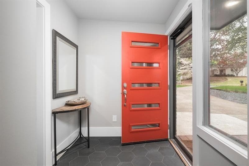 4 bedroom, 3 bathroom, 1,800 sq ft single family residence for rent at 1921 Walthall Drive, Atlanta, GA 30318 for $6,100 a month — photo 4