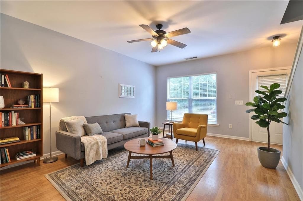 2 bedroom, 3 bathroom, 1,152 sq ft townhouse for sale at 398 Paden Cove Trail, Lawrenceville, GA 30044 — photo 8