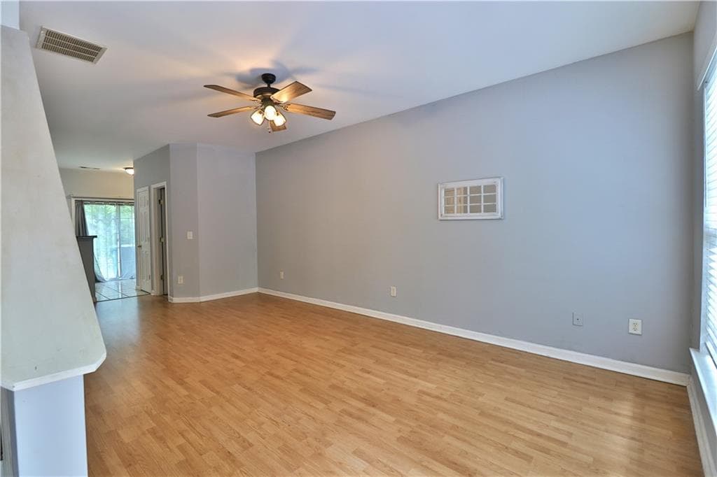 2 bedroom, 3 bathroom, 1,152 sq ft townhouse for sale at 398 Paden Cove Trail, Lawrenceville, GA 30044 — photo 10