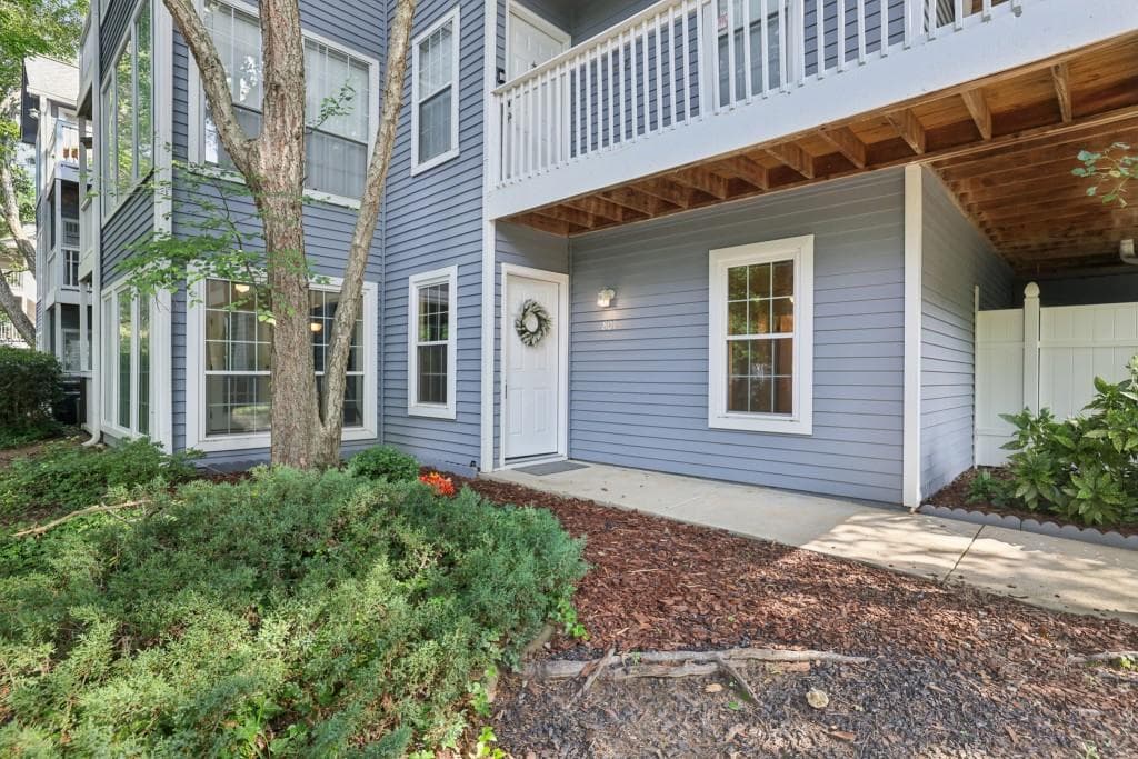 801 Gettysburg Place, Sandy Springs, GA 30350 — most recent listing photo