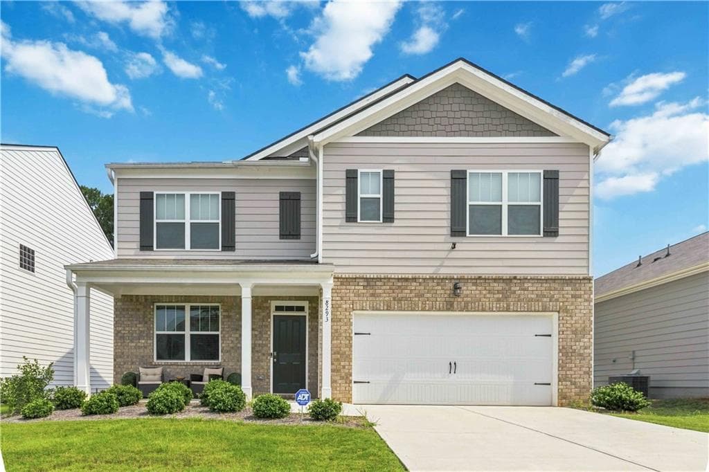 5 bedroom, 3 bathroom, 2,511 sq ft single family residence under contract at 8293 Bluewater Drive, Fairburn, GA 30213
