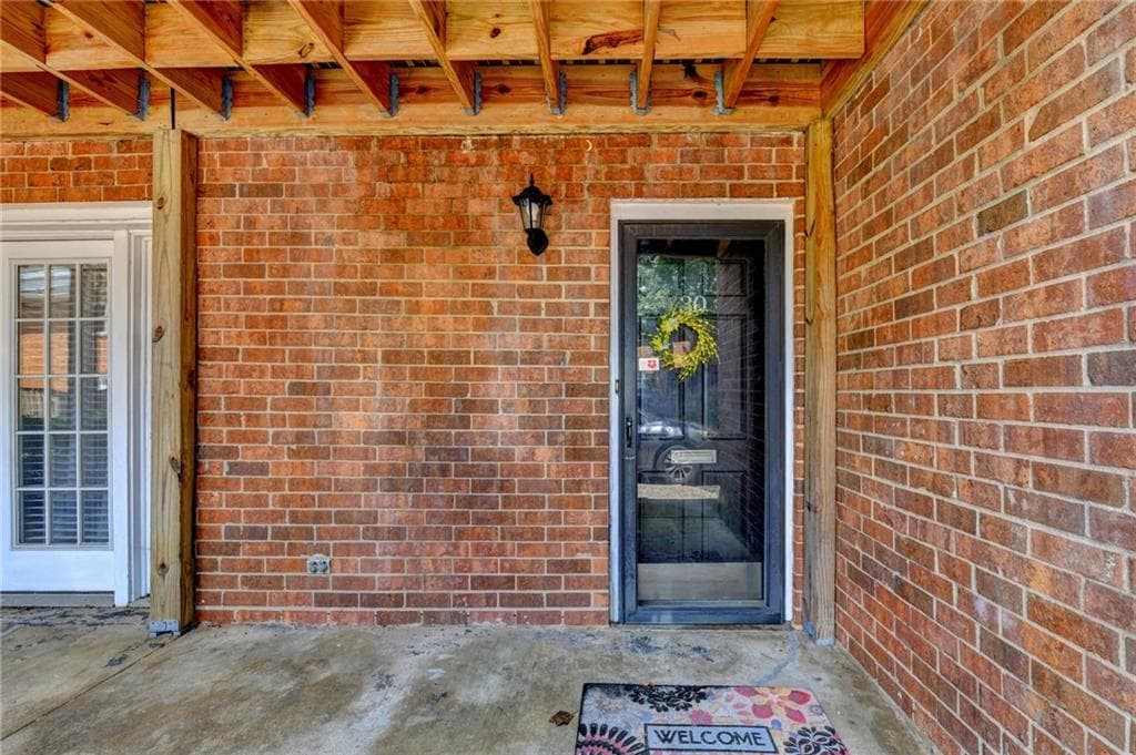 2 bedroom, 2 bathroom, 1,392 sq ft townhouse for sale at 6520 Roswell Road 30, Sandy Springs, GA 30328 — photo 8