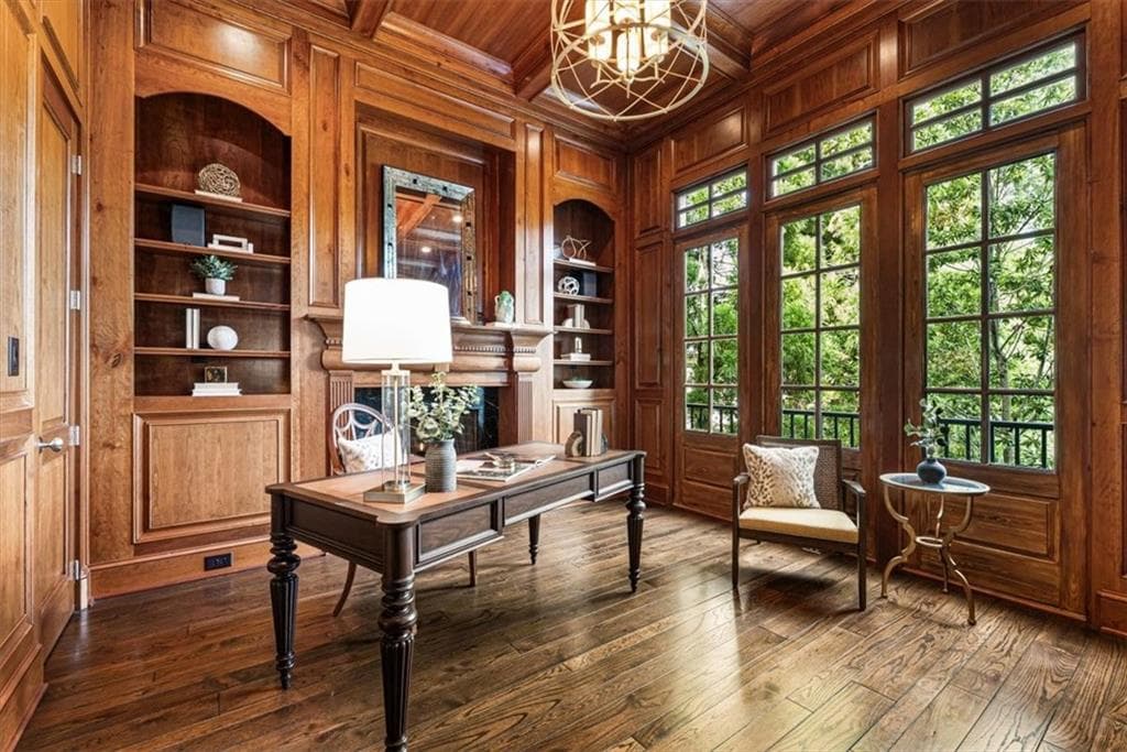 6 bedroom, 9 bathroom, 10,300 sq ft single family residence for sale at 3225 W Paces Park Court, Atlanta, GA 30327 — photo 9
