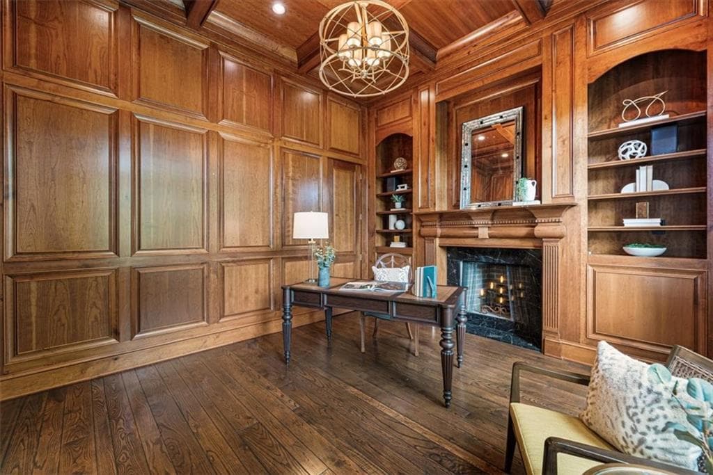 6 bedroom, 9 bathroom, 10,300 sq ft single family residence for sale at 3225 W Paces Park Court, Atlanta, GA 30327 — photo 10