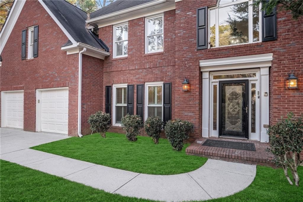 6 bedroom, 4 bathroom, 4,244 sq ft single family residence for sale at 523 Sycamore Point, Woodstock, GA 30189 — photo 6