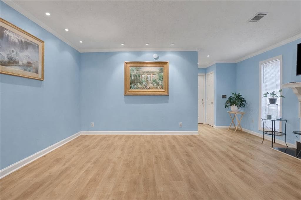 2 bedroom, 2 bathroom, 1,182 sq ft condominium for sale at 3843 Woodridge Way, Tucker, GA 30084 — photo 9
